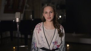 Белая риза, Ева Троницкая – «Звезда полей»