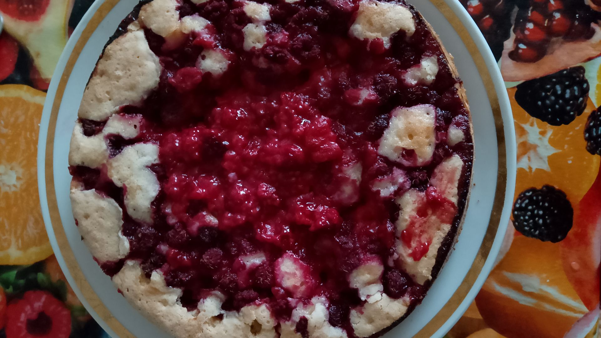 Пирог с малиной.