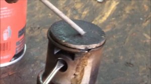 Карбюратор триммера ,,переливает ,, Вполне возможная причина!!!