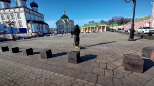 Город засыпает, просыпаются самокатчики