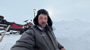 Рыбалка у чëрной дыры. Ловля налима. Пятьдесят шестая серия.