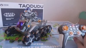 Робот‑собака: лает, выполняет команды и умеет играть!