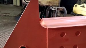 Готовим горящие «Кировцы», их будут сотни. Делаем запрос: «Кировцы горят»