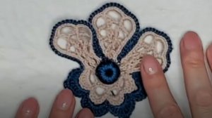 ЦВЕТОК - УКРАШЕНИЕ.  ВЯЖЕМ КРЮЧКОМ
