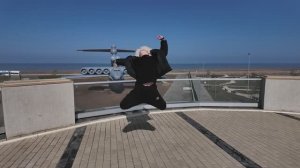 Лезгинка на фоне экраноплана Лунь