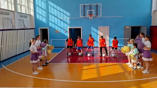 #футболвшколе Футбольный флешмоб