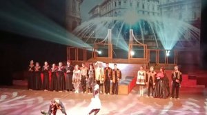 поклоны изобретательная влюблённая