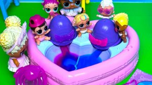 НОВЫЙ БАССЕЙН💦 ДЛЯ МАЛЫШЕЙ вода меняет цвет😮 куклы ЛОЛ сюрприз #мультики #hatchimals pool