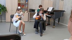 Сизова А, Климович ЛА (домра) - Вивальди.mp4