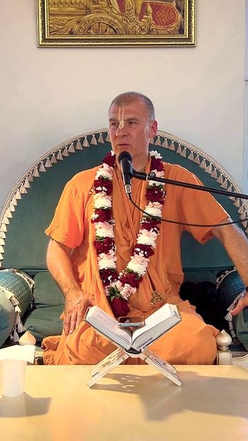 Шрила Прабхупада: "Два аспекта Сознания Кришны, которые помогут ему распространиться по всему миру."