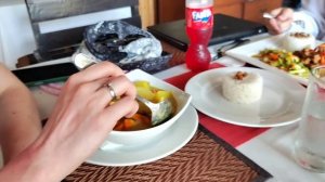 День 11. Пляж Pantai Pandawa, рынок, кафе, дуриан, парад Ого-Ого