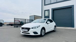 Mazda Axela, 2015 год