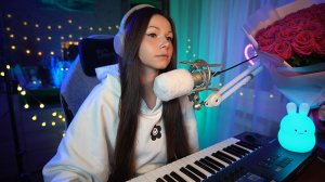 🎹 Беседуем и поём под фортепиано  ✅https://dalink.to/alice_noire