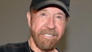 Актёр Чак Норрис госпитализирован на Гавайях после инцидента