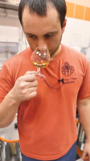 Дегустируем виски из бочки после двухлетней выдержки🕖