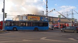 пожар на строй рынке в Зеленограде