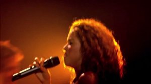 Shakira - Whenever, Wherever (Live)