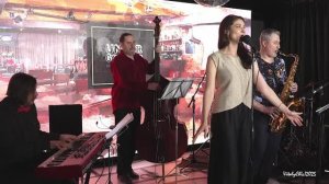 Blue moon, Underground