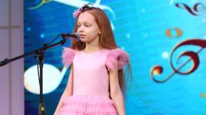 Семья Васечкиных  "Поделки ,Вокал "