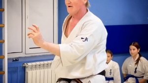 КАТА УРОК 0007