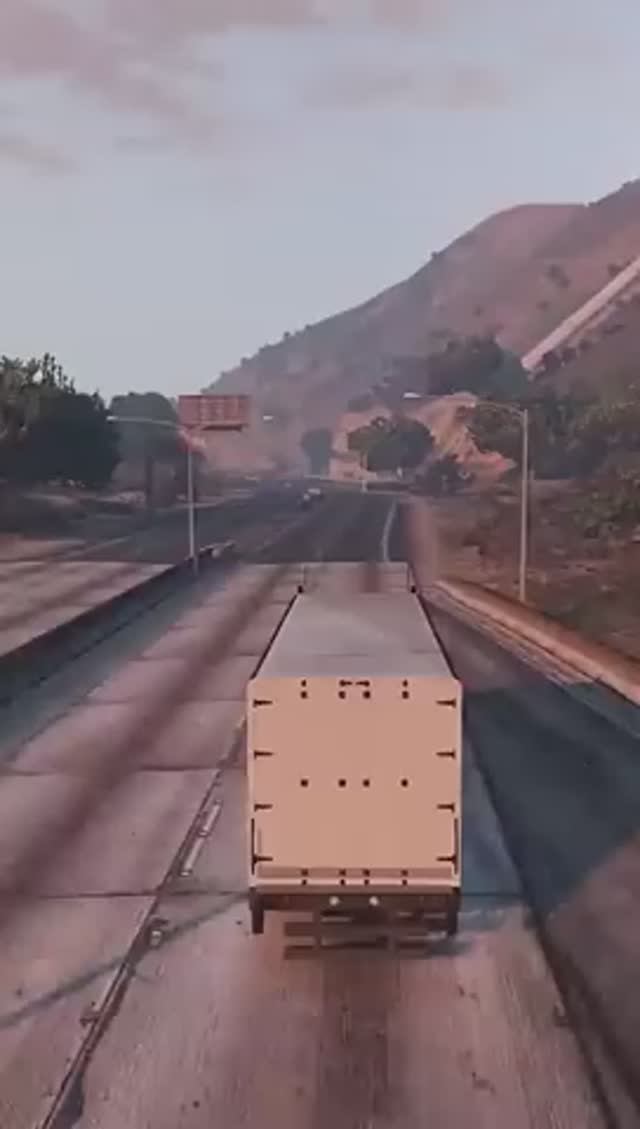 БУДНИ ДАЛЬНОБОЙЩИКА в GTA 5 RP