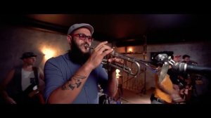 Кавер группа БАБУШКИН КАвёр Сочи. Заказать： +7 (918) 909 85 00