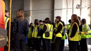 Сотрудники РЖД в Краснодаре провели для школьников урок безопасности на путях