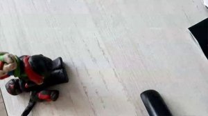 ЧЕЛОВЕЧЕК ОПЯТЬ СРАЖАЕТСЯ С КИБОРГОМ!