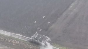 💥Уничтожение ББМ с десантом ВСУ💥 разведчиками ГВ Восток на Запорожском направлении.