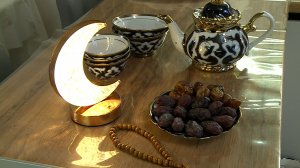 Мусульмане отмечают праздник Ураза-байрам, который знаменует окончание месяца Рамадан