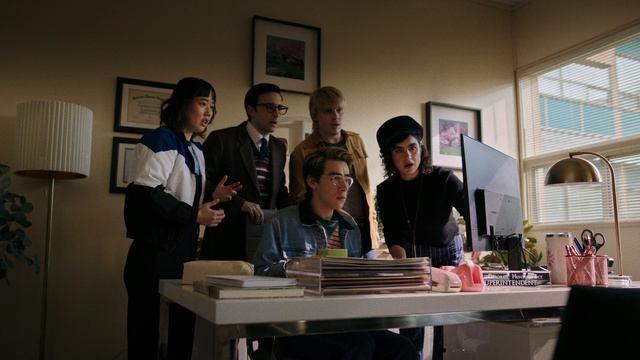 Школьные духи 3 сезон 8 серия «Рассвет дебютантки» (сериал, 2026)