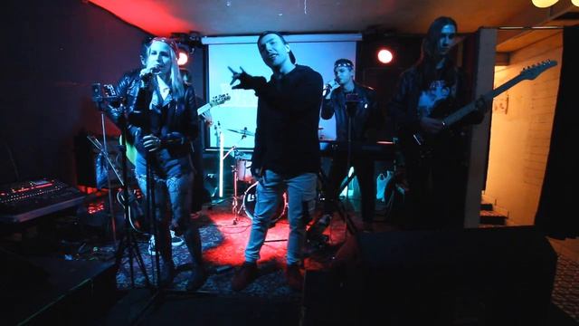 [BAND]ana - «На рассвете» (feat. Толя NotSame)