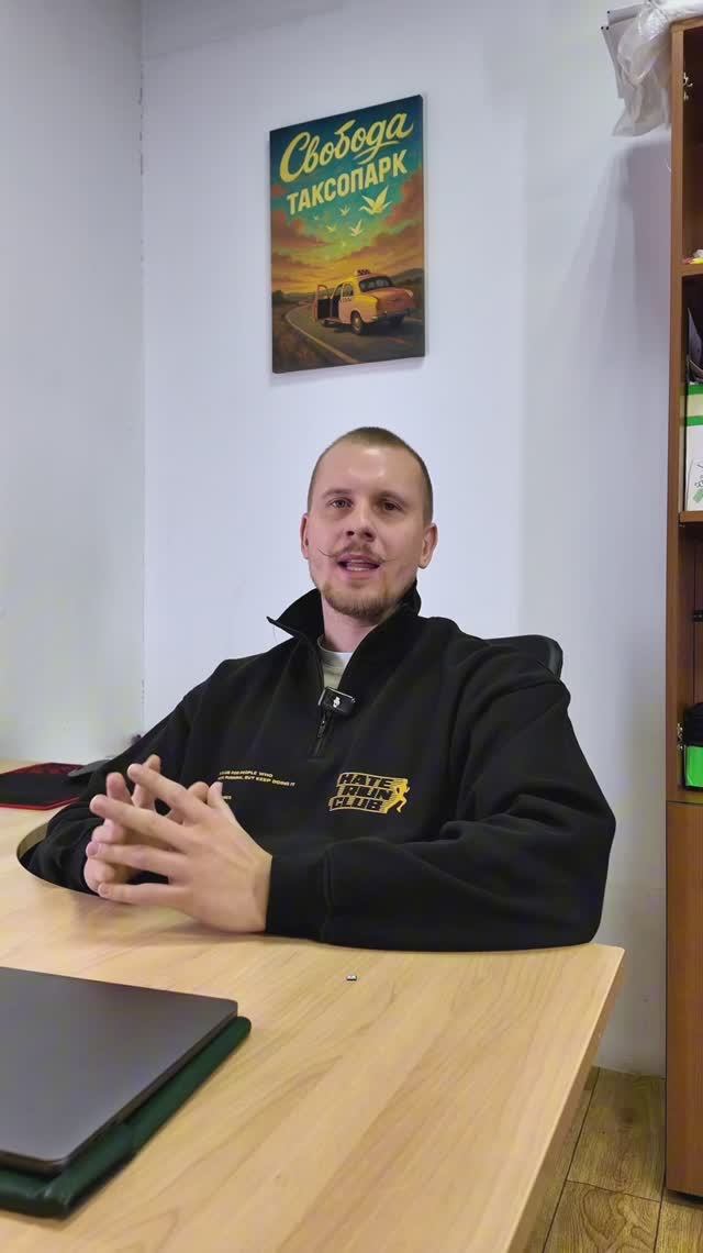 Водитель ЛОПНУЛ прямо в машине история такси водитель машина авто смотреть жизнь жесть