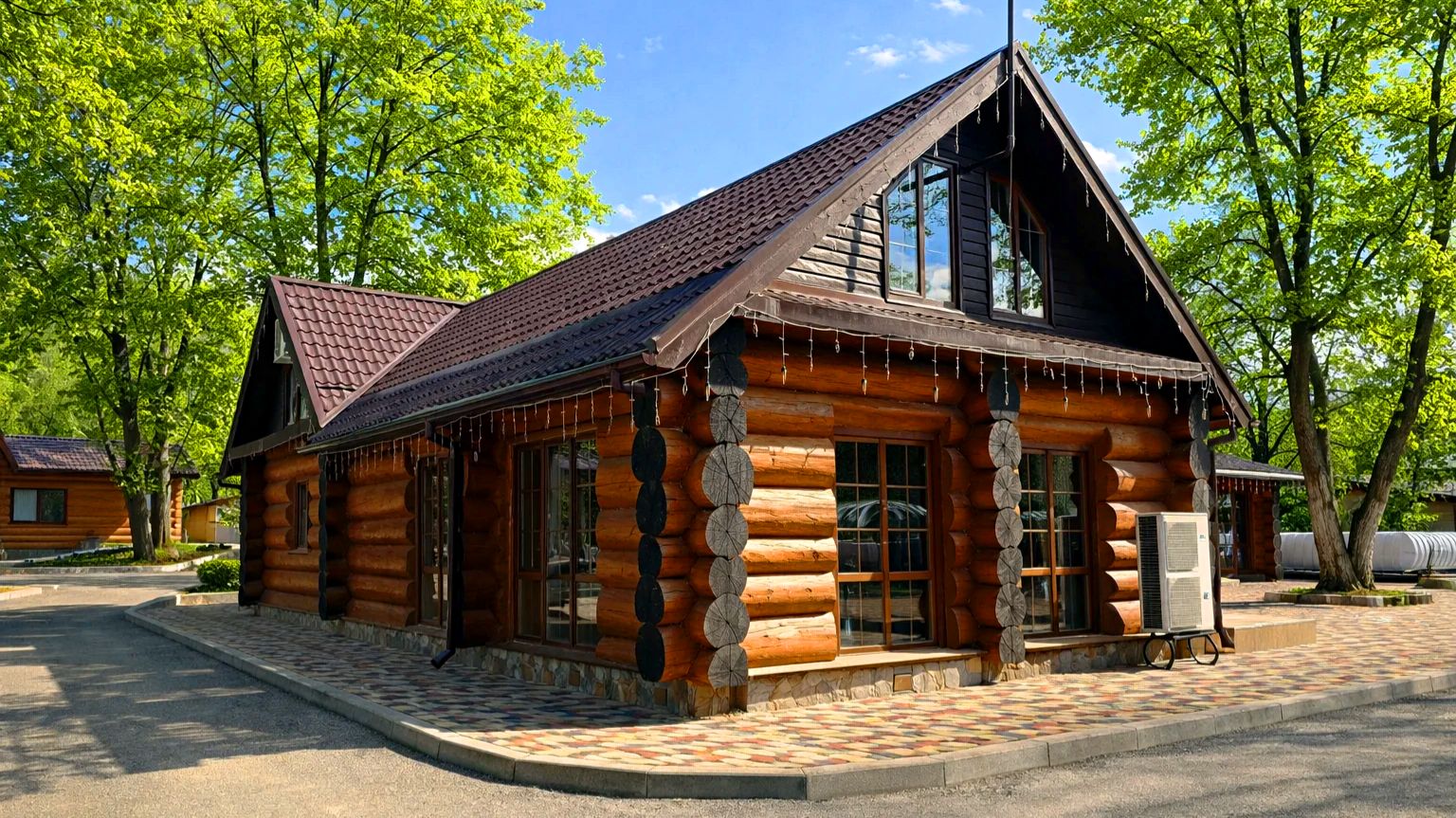 Эксклюзивная резиденция бизнес-класса в предгорье Кавказа, на берегу реки Большой Хабль.