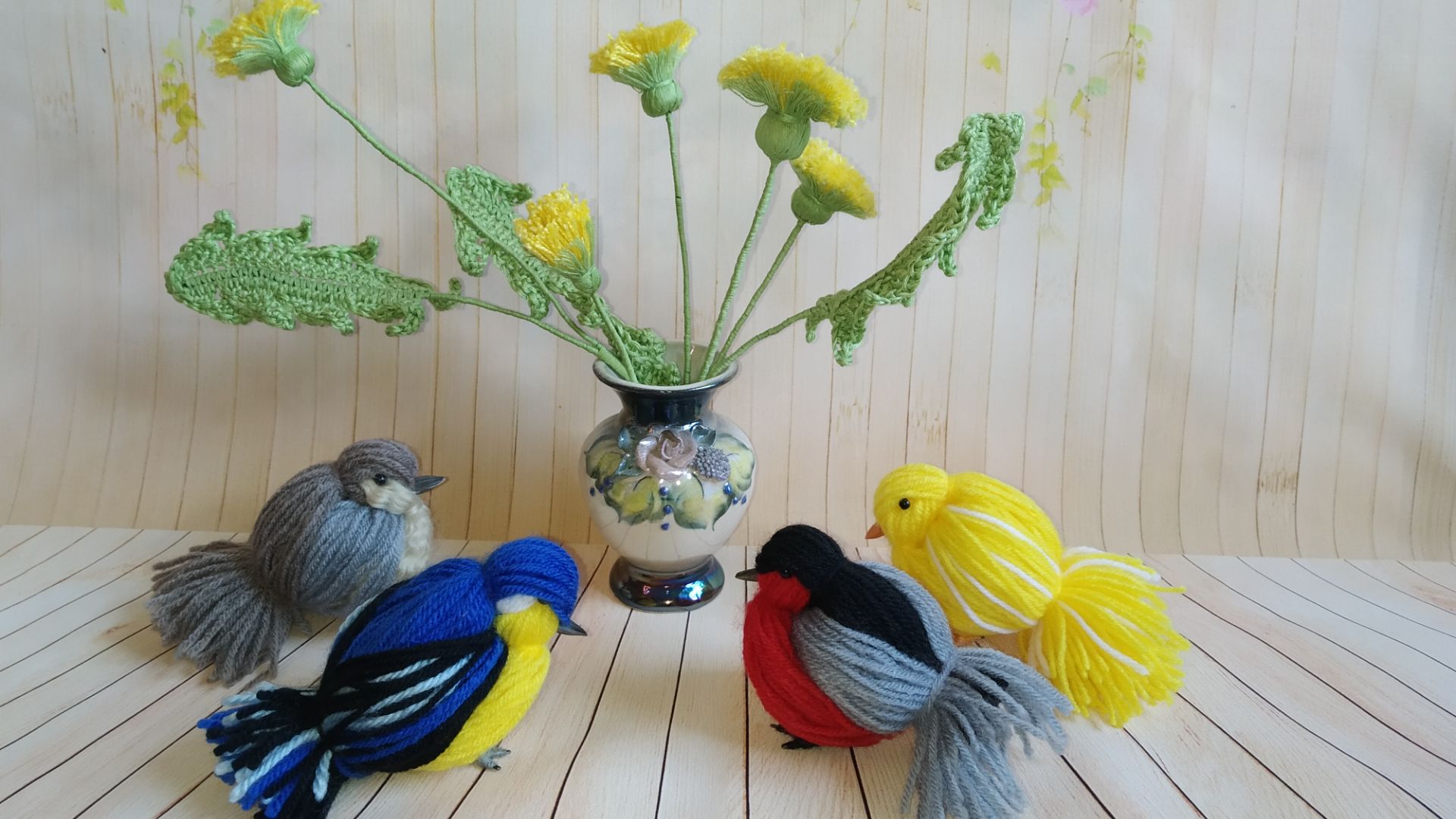 Канарейка из ниток (пряжи) / Сanary bird made of thread