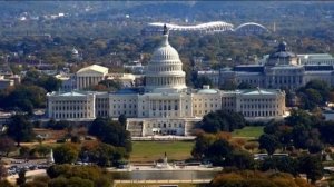 В ПОДЗЕМЕЛЬЯХ КАПИТОЛИЯ СТОЯТ КАПСУЛЫ С ЧУЖИМИ .