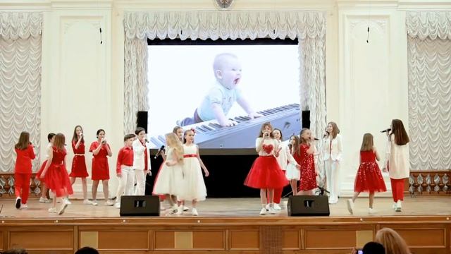 Концертный ансамбль СЭВ СМАЙЛИКИ - Подними глаза