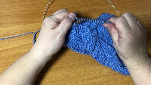 Крупный ажурный интересный узор спицами