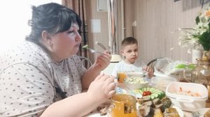 мугбанк,вкусная курица с картошкой,копчёная скумбрия,и салатики