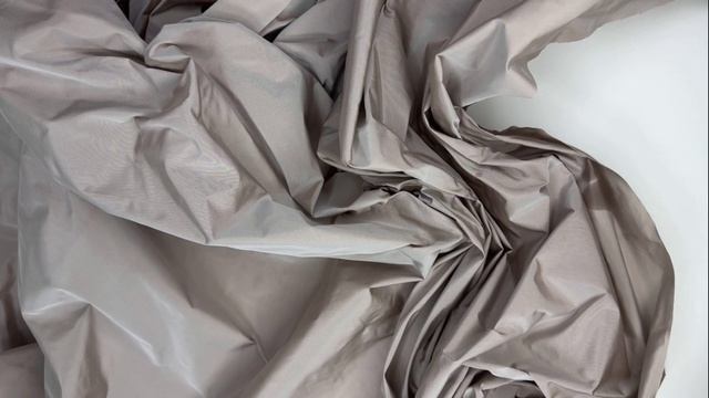 Плащевая ткань Беж (пропускает воду)