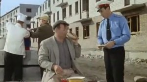 Операция "Ы" и другие приключения Шурика. Обед