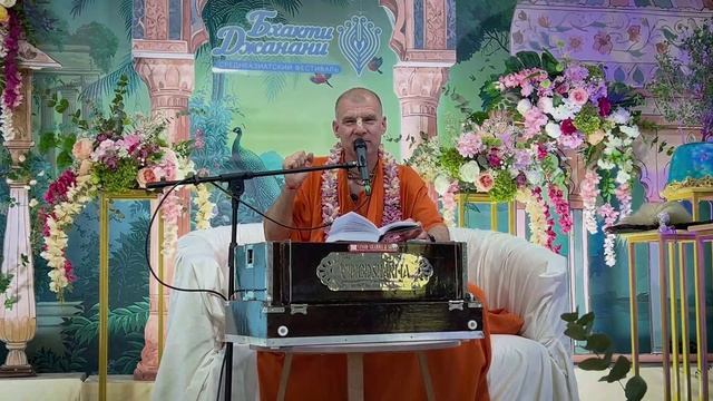 Как Джаяпатака Махарадж стал преданным? Мастер забивания гвоздей.