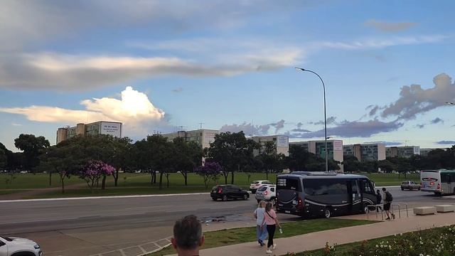 Во время длинной стыковки удалось осмотреть столицу Бразилии - город Бразилиа