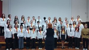 «Солдат молоденький» Музыка В.Шаинского, слова М.Львовского Школьный хор «Рассветы»