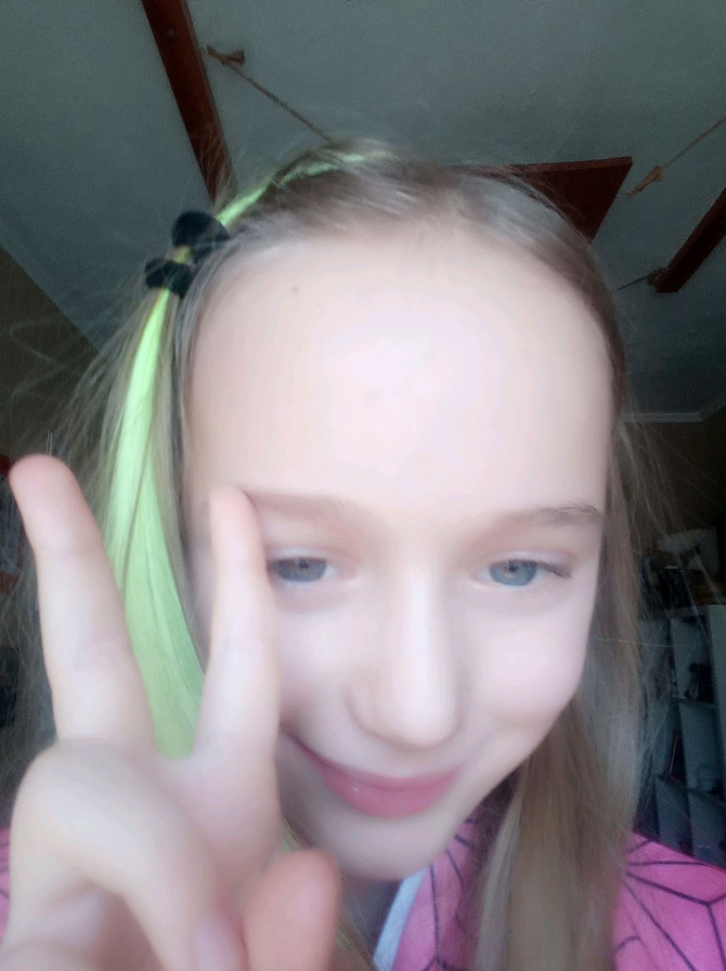 вторая часть танцую под разные песни и танцую разные танцы