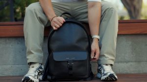 12 Must Have M4 Macbook Accessories