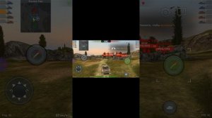 ИГРАЮ НА СТАРОМ ТЕЛЕФОНЕ МОЕЙ ТЁТИ ВАЛИ В Tanks Blitz! (Android 7.0, версия EMUI 5.0.1)!