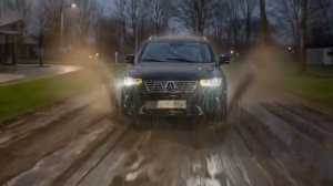 Бушует непогода