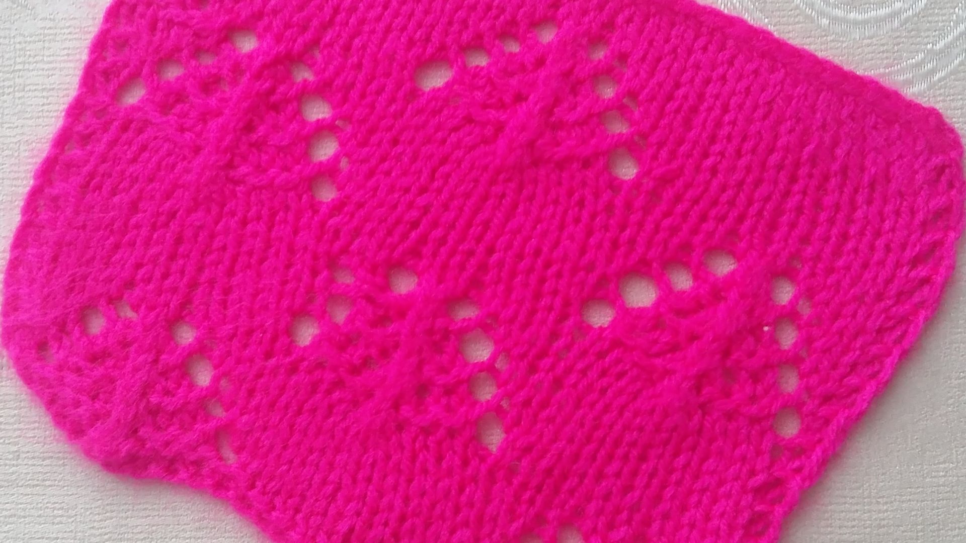 92. Маленькие деревца на лицевой глади