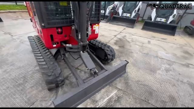 QUADTRAC E28 UPRO  RHINOCEROC XN28
Мини экскаватор: масса 2.61 тн. 7988 240 55 08